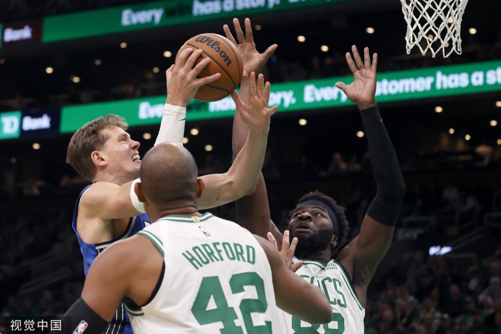 郑钦文并没 郑钦文并没